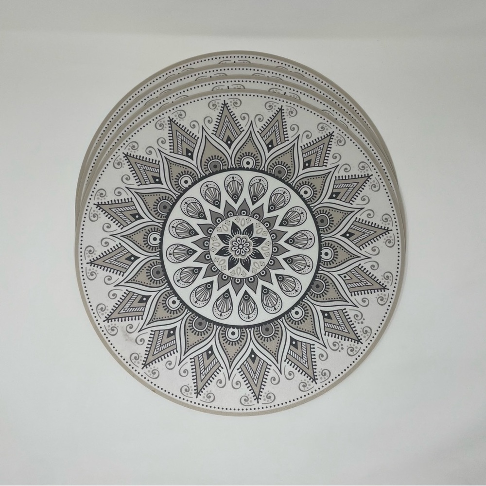Vintage Mandala Art Design Placemats Round 4 Pcs geometric abstract 15 inches